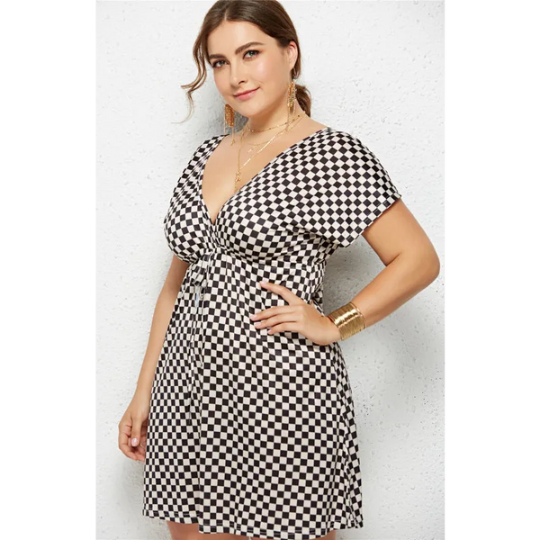Women’s Plus Size Deep V Print Dress